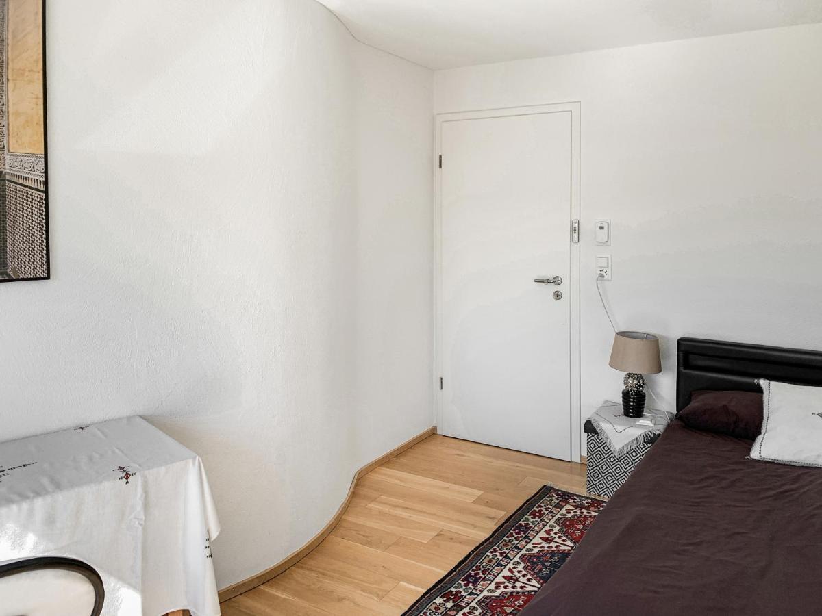 Hotel Haus Zur Lilie Hinwil Esterno foto